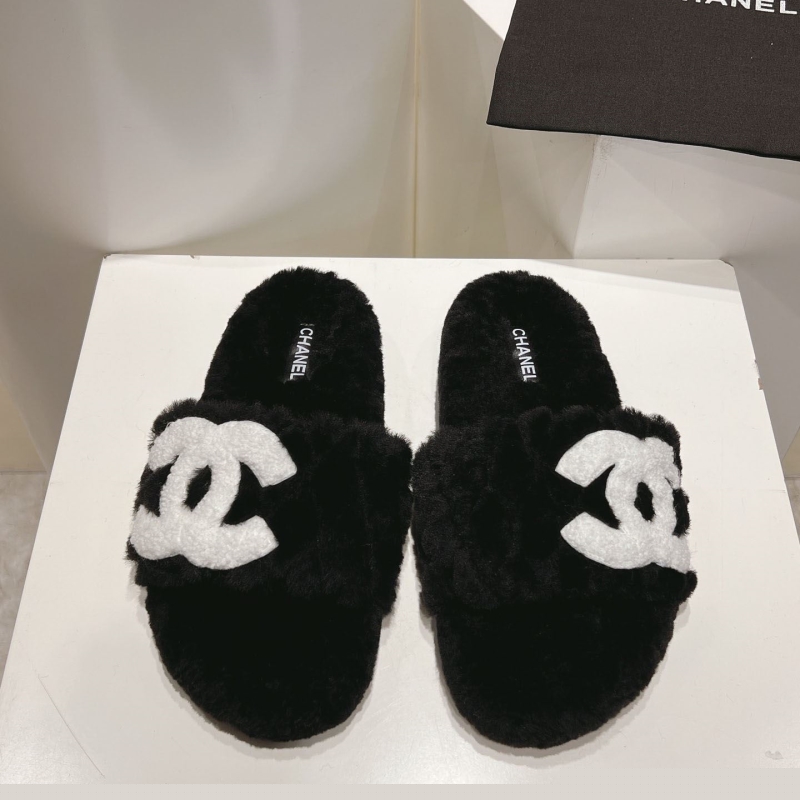 Ch*el slippers